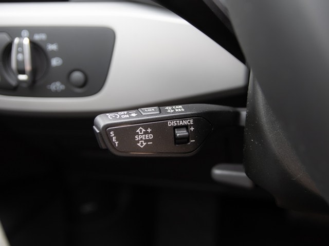 Audi A4 35 TDI S-Tronic Sedan