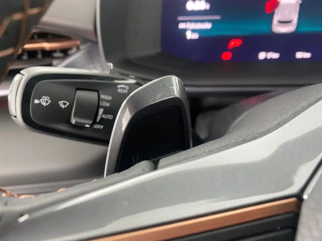 Cupra Terramar 1.5 e-Hybrid VZ