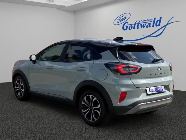 Ford Puma EcoBoost Titanium