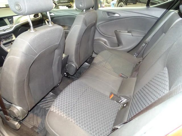 Opel Astra 1.2 Turbo Edition Turbo