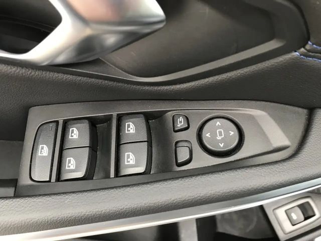 BMW 320 320d M-Sport xDrive