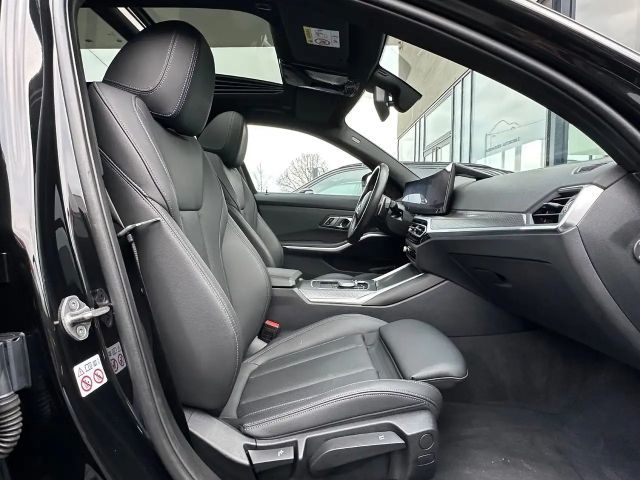 BMW 330 330e M-Sport Touring