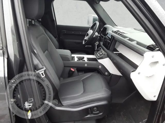 Land Rover Defender 110 D300 Dynamic SE