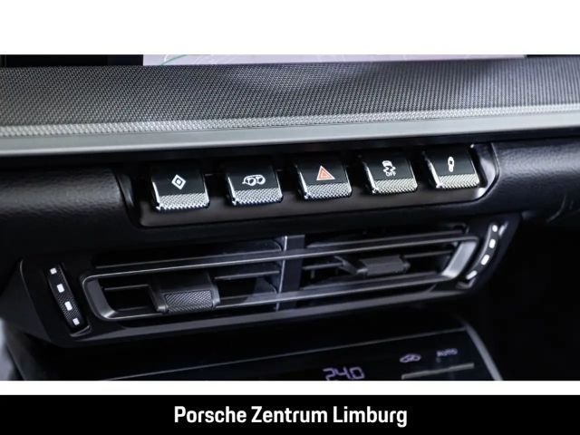 Porsche 992 Cabrio Carrera