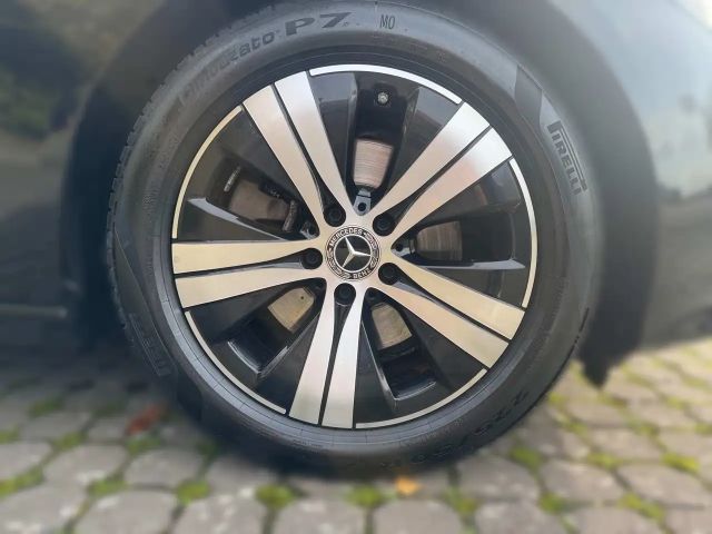 Mercedes-Benz C 200 AVANTGARDE C 200 d Estate