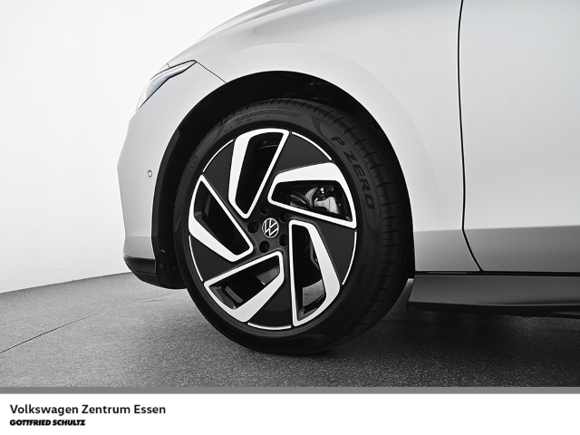 Volkswagen ID.7 IQ.Drive Pro Tourer