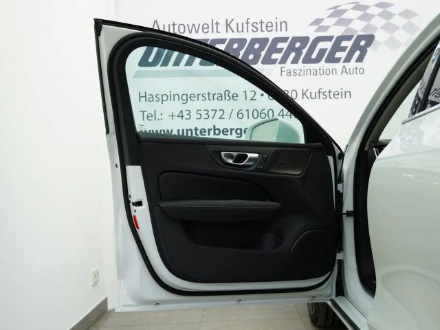 Volvo V60 AWD Plus T6