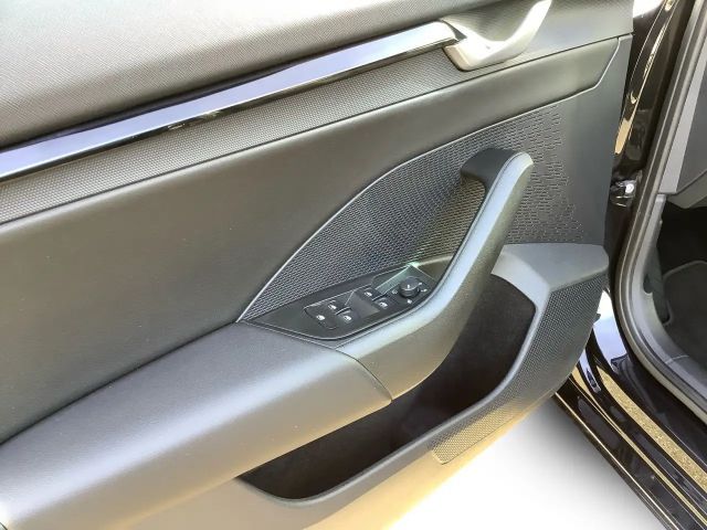 Skoda Octavia Combi Selection