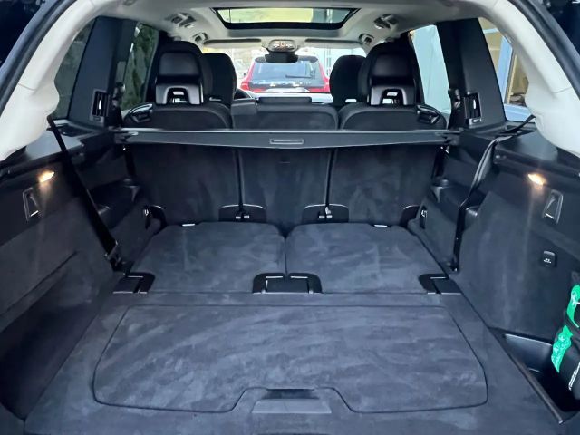 Volvo XC90 AWD Dark Plus T8