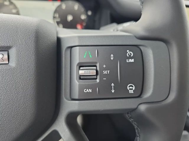 Land Rover Defender 110 D300 Dynamic HSE