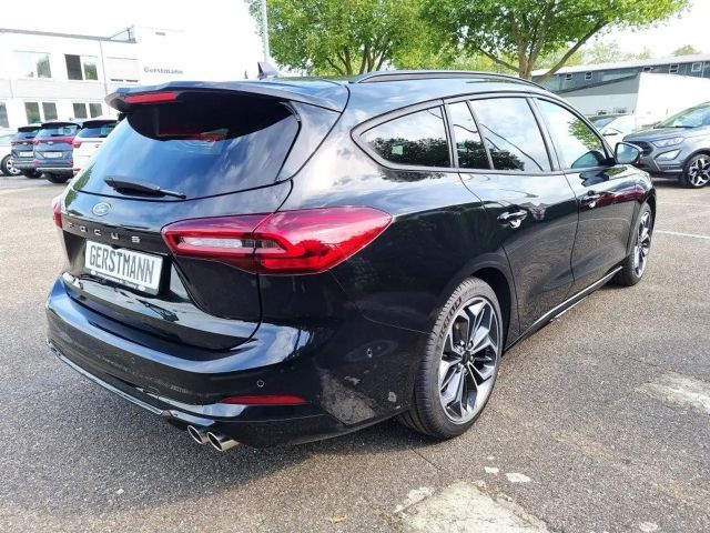 Ford Focus EcoBoost ST Line Wagon