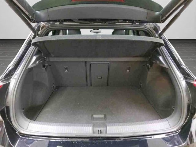 Volkswagen T-Roc 1.5 TSI DSG R-Line