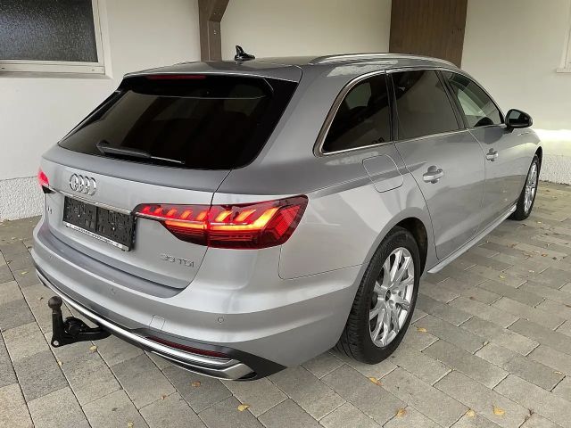 Audi A4 Avant S-Tronic