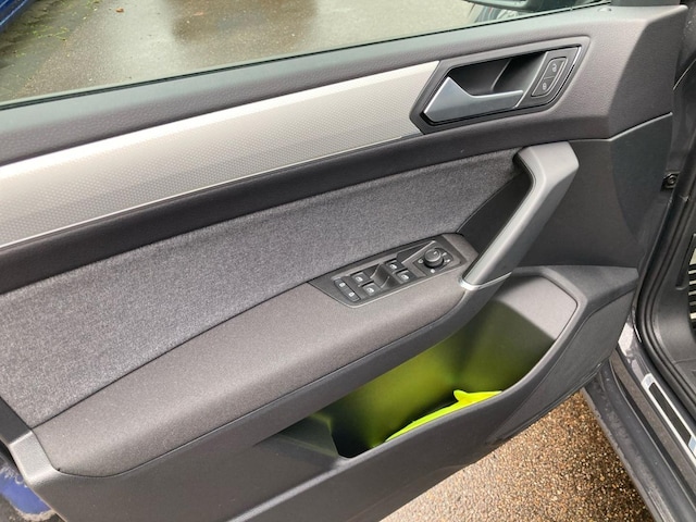 Volkswagen Touran 2.0 TDI DSG Move