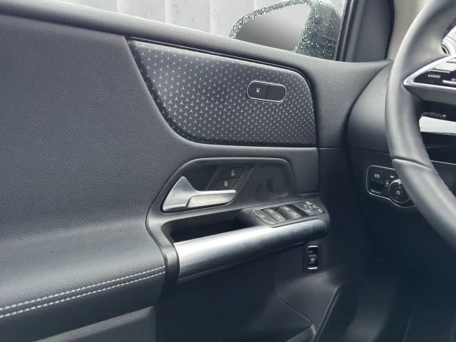 Mercedes-Benz B 200 Progressive