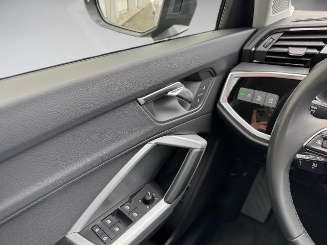 Audi Q3 35 TFSI S-Tronic