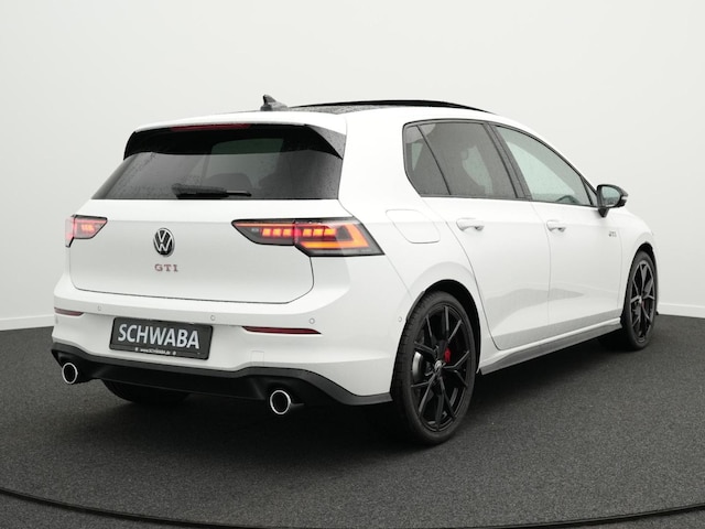 Volkswagen Golf 2.0 TSI GTI Style