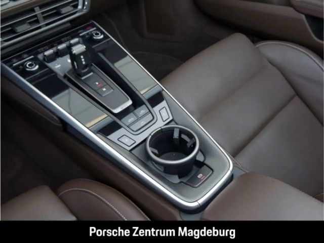 Porsche 992 Cabrio Turbo