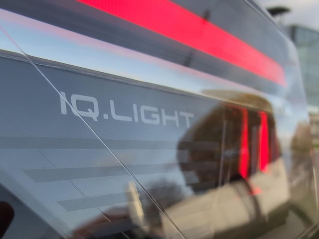 Volkswagen Passat 2.0 TDI DSG IQ.Drive