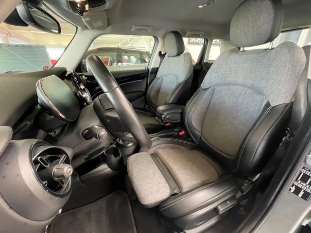 MINI Cooper S Driving Ass. CarPlay RFK SHZ PDC Sports