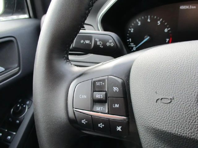 Ford Focus EcoBoost Titanium Wagon