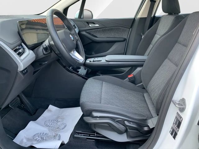 BMW 220 220i Active Tourer