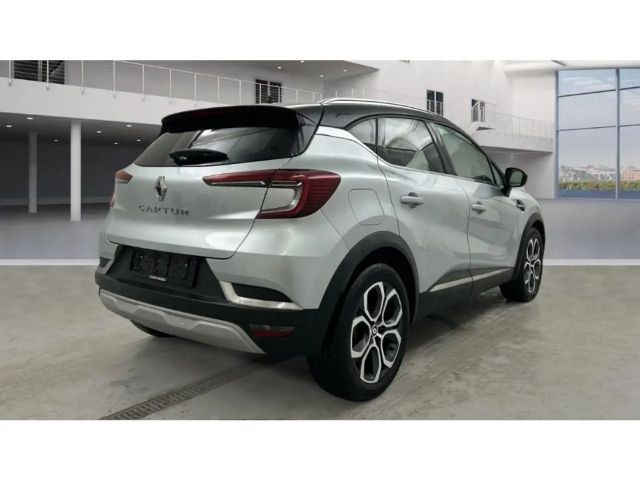 Renault Captur Hybrid Intens TCe 140