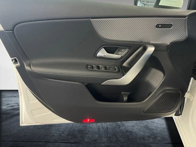 Mercedes-Benz A 180 Progressive