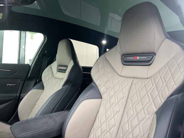 Audi A6 e-tron Avant Quattro