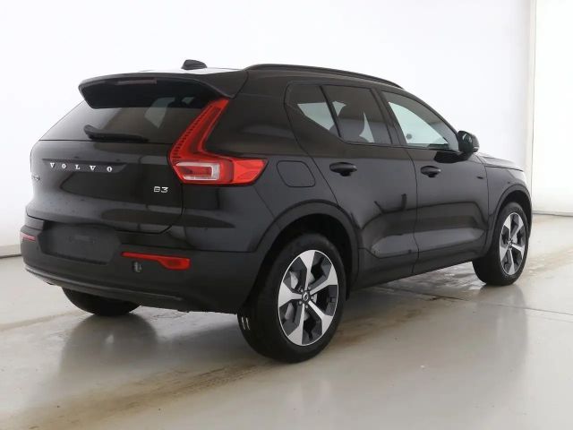 Volvo XC40 Dark Plus