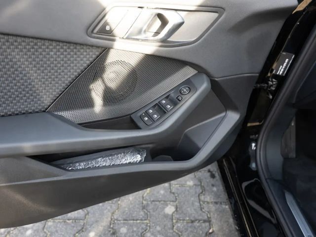 BMW 118 118i Advantage pakket Sedan