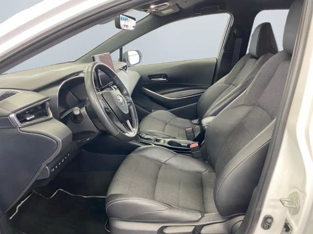 Toyota Corolla Hybride Team D