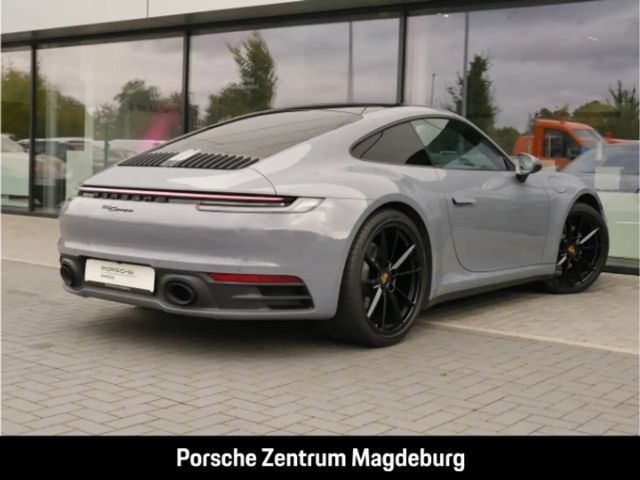 Porsche 992 Carrera Coupé