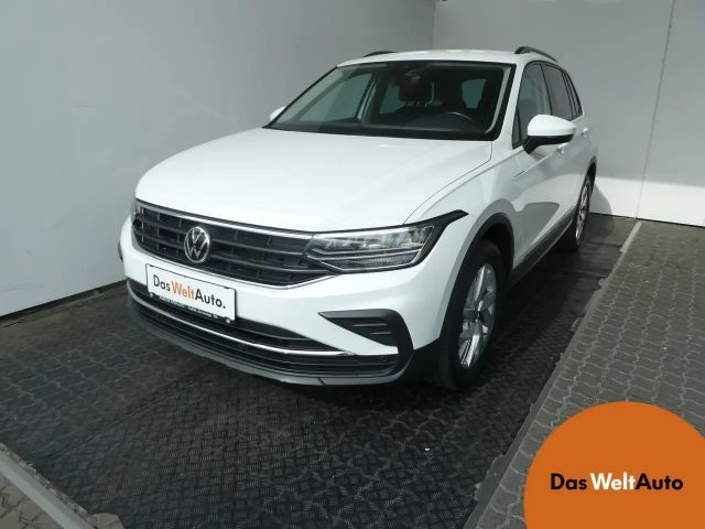 Volkswagen Tiguan 4Motion DSG Life