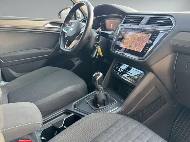 Volkswagen Tiguan 1.5 TSI Allspace Life