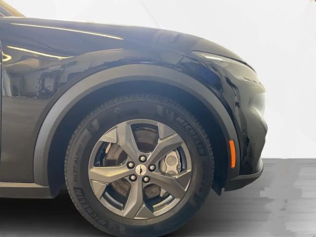 Ford Mustang Mach-E Extended range