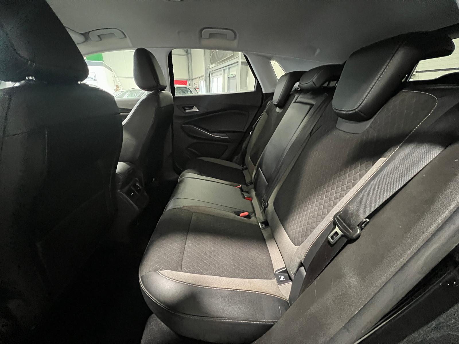 Opel Grandland X Grandland X 1.2 Automatik *LED*AHK*SHZ*Kamera*