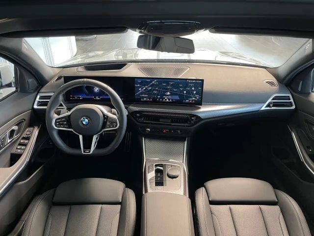 BMW 330 330i M-Sport Touring xDrive