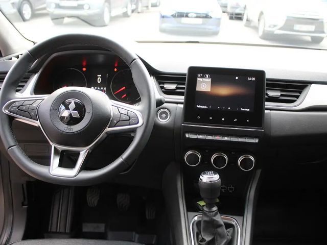 Mitsubishi ASX Invite