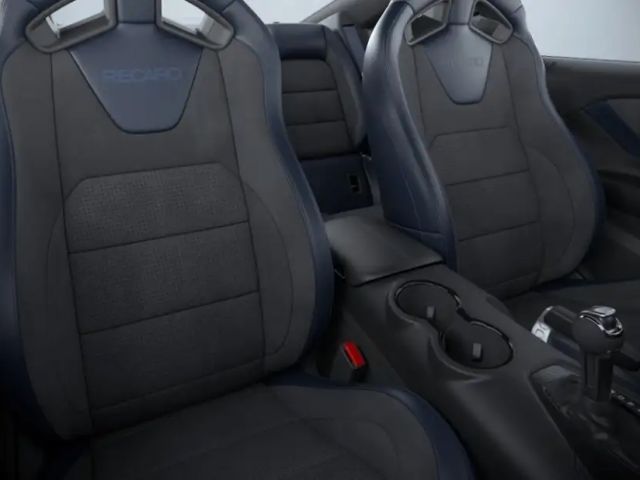 Ford Mustang Fastback GT 5.0 V8