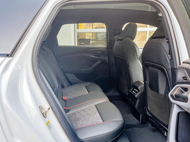 Audi A6 e-tron Avant Performance