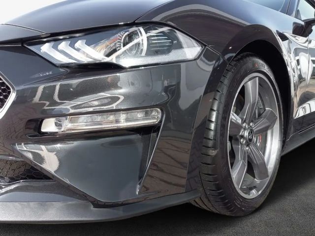 Ford Mustang Convertible GT 5.0 V8