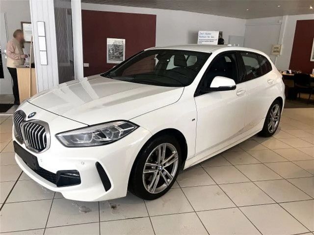 BMW 118 118i Sedan