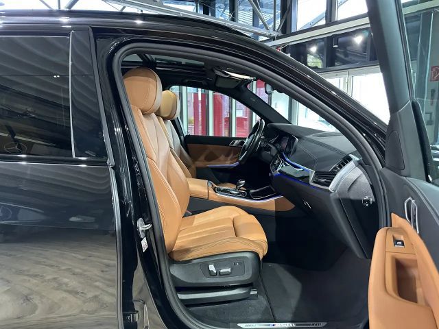 BMW X5 i*PANORAMA*ACC*KAMERA*LED*NAVI*22.ZOLL