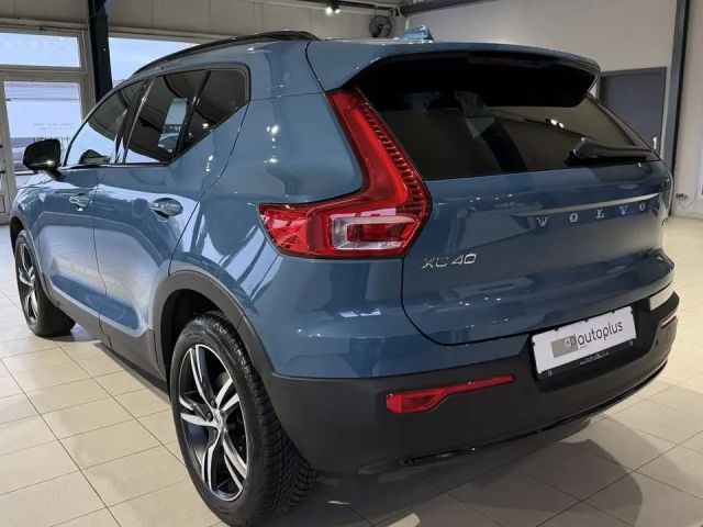 Volvo XC40 Dark Plus