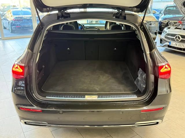 Mercedes-Benz E 220 AVANTGARDE E 220 d Estate