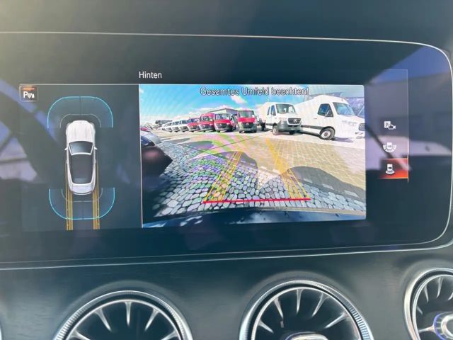 Mercedes-Benz E 300 AMG Line Cabriolet