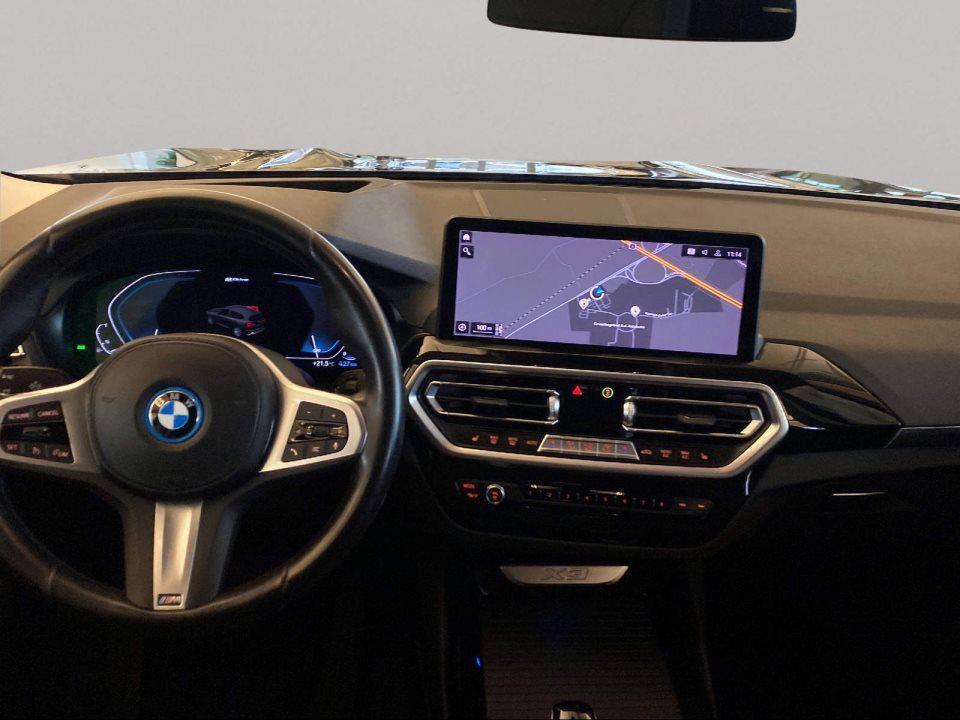 BMW X3 xDrive30e