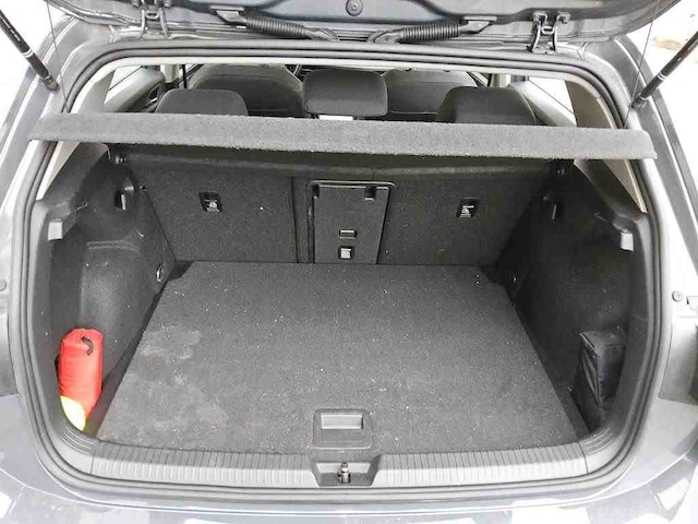 Volkswagen Golf 1.5 eTSI DSG Golf VIII Life