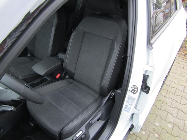 Volkswagen T-Roc 1.5 TSI DSG IQ.Drive